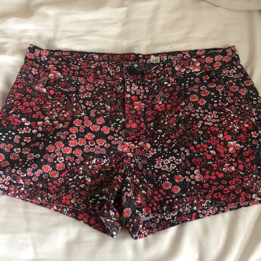 Gap Shorts